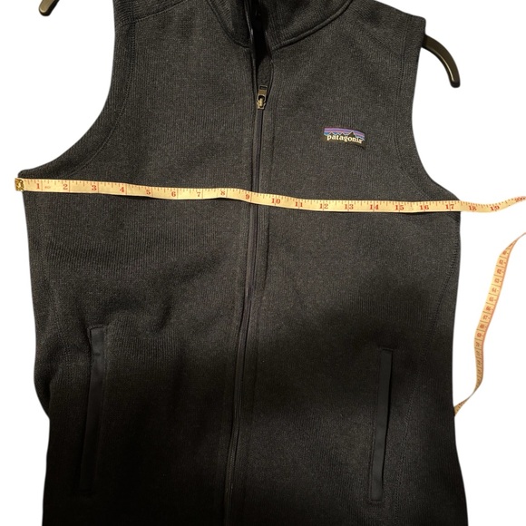 Patagonia Adult Navy Blue Zip-Front Vest - Picture 5 of 7